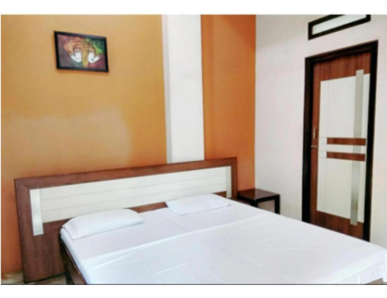 Hotel Basera Guest House, Saharanpur Zewnętrze zdjęcie